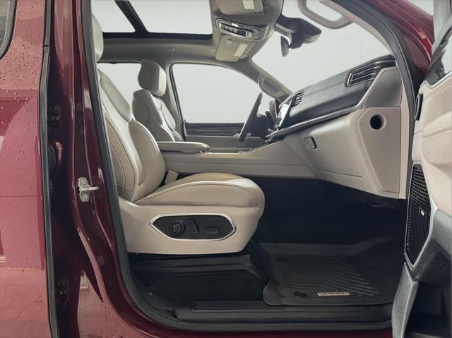 2022 Jeep Wagoneer Series III 4x4