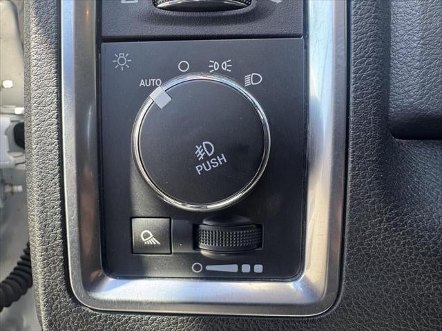 2020 RAM 1500 Classic Warlock Quad Cab 4x4 6'4' Box