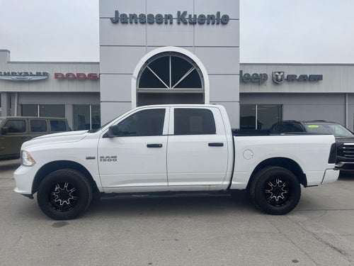 2018 RAM 1500 Express Crew Cab 4x4 5'7' Box