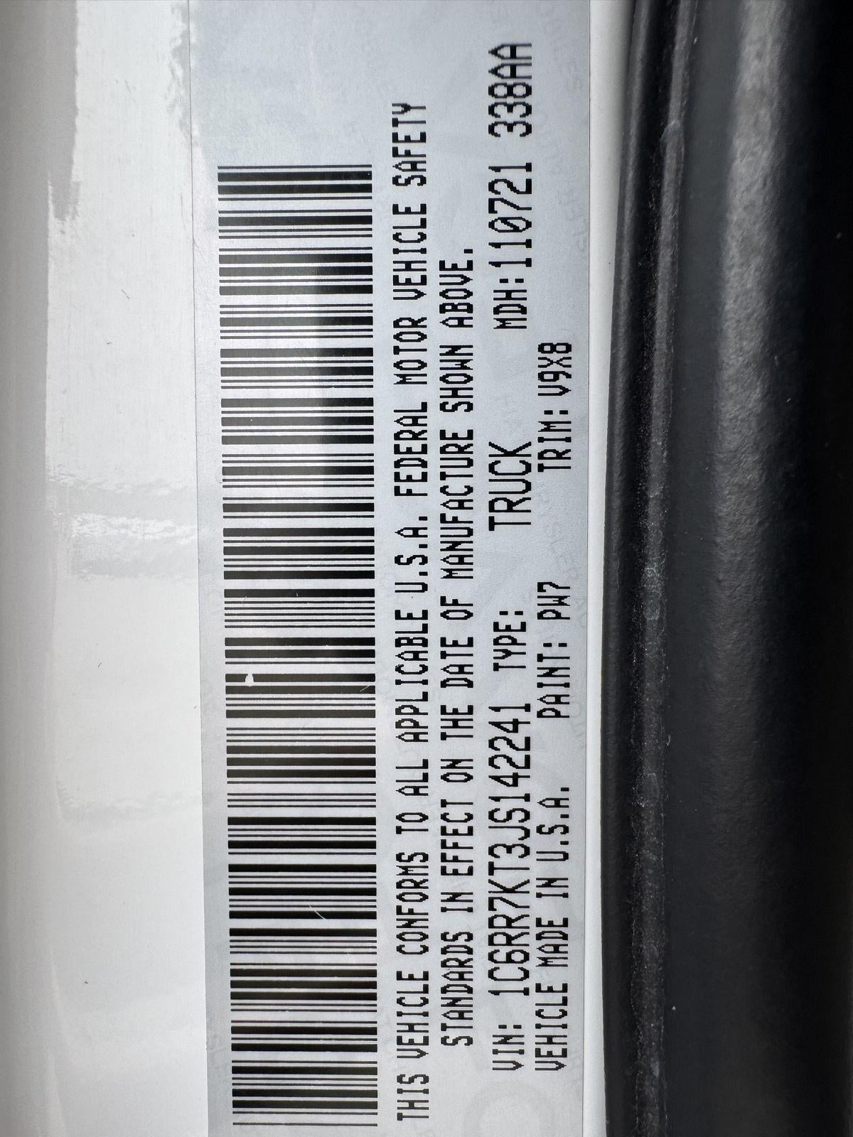 2018 RAM 1500 Express Crew Cab 4x4 5'7' Box