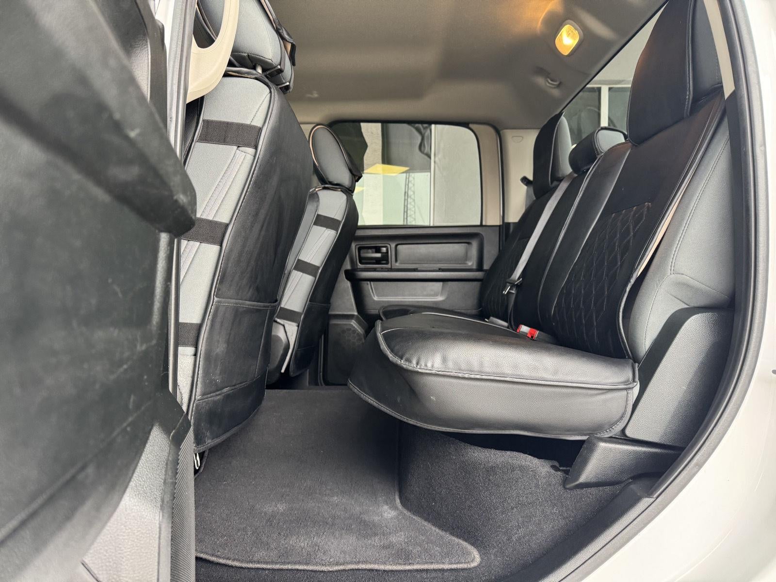 2018 RAM 1500 Express Crew Cab 4x4 5'7' Box