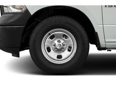 2018 RAM 1500 Express Crew Cab 4x4 5'7' Box