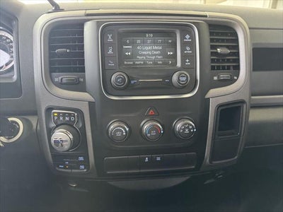 2018 RAM 1500 Express Crew Cab 4x4 5'7' Box