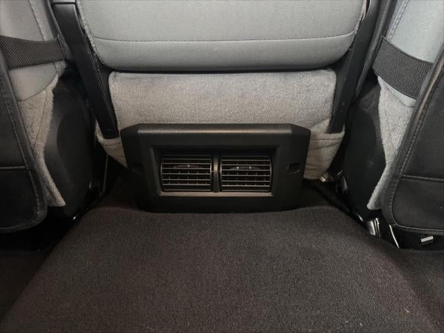 2018 RAM 1500 Express Crew Cab 4x4 5'7' Box