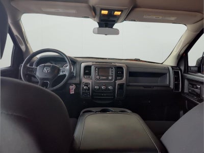 2019 RAM 1500 Classic Express Crew Cab 4x4 5'7' Box