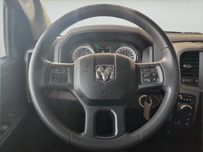 2019 RAM 1500 Classic Express Crew Cab 4x4 5'7' Box