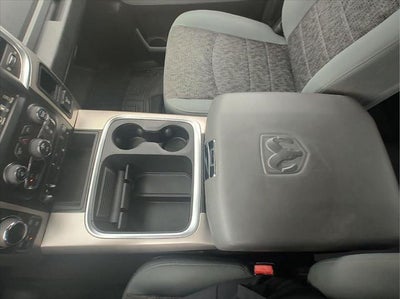 2017 RAM 1500 Big Horn Crew Cab 4x4 5'7' Box