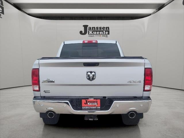 2017 RAM 1500 Big Horn Crew Cab 4x4 5'7' Box
