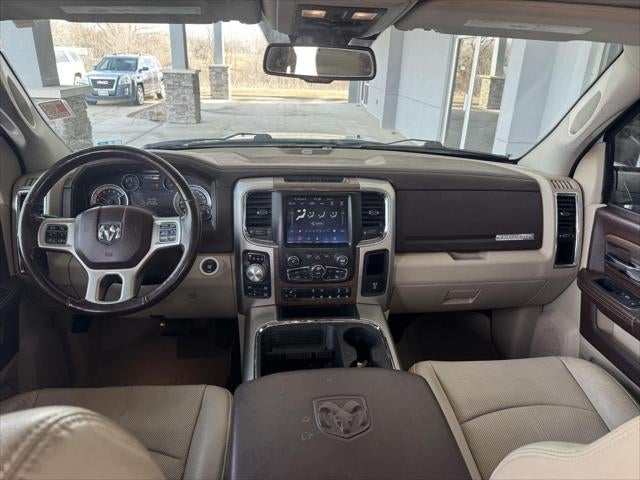 2018 RAM 1500 Laramie Crew Cab 4x4 5'7' Box