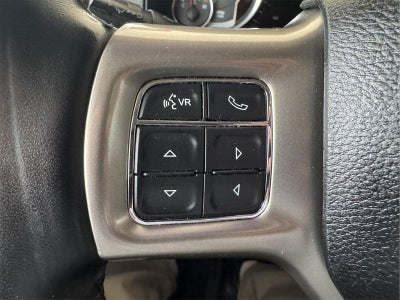 2017 RAM 1500 Laramie Crew Cab 4x4 5'7' Box