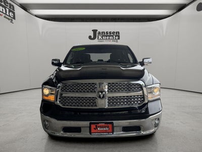 2017 RAM 1500 Laramie Crew Cab 4x4 5'7' Box