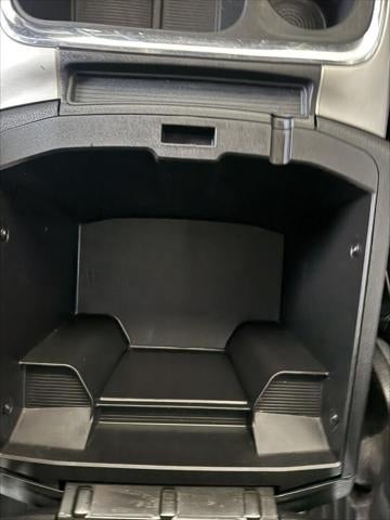 2017 RAM 1500 Laramie Crew Cab 4x4 5'7' Box