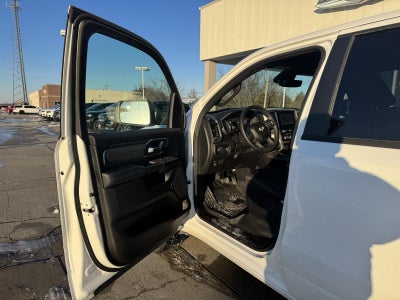 2025 RAM 1500 Big Horn Crew Cab 4x4 5'7' Box