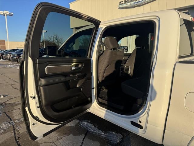 2025 RAM 1500 Big Horn Crew Cab 4x4 5'7' Box