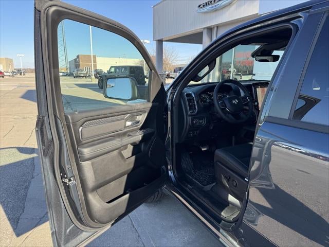 2025 RAM Ram 1500 RAM 1500 BIG HORN CREW CAB 4X4 5'7' BOX