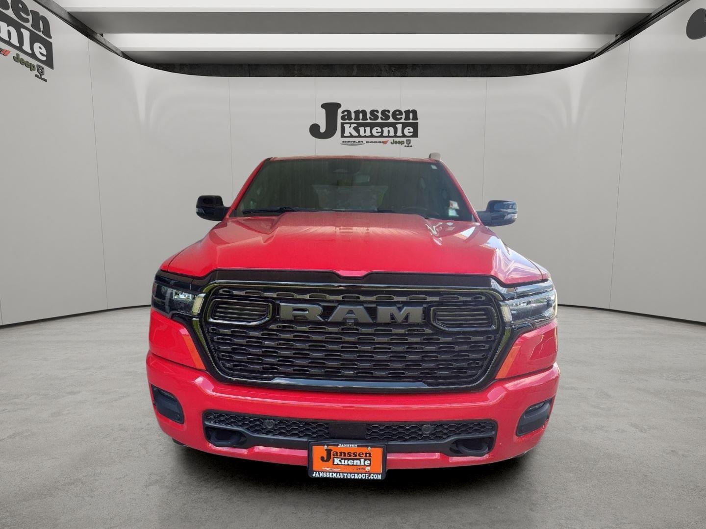 2025 RAM 1500 Big Horn Crew Cab 4x4 5'7' Box