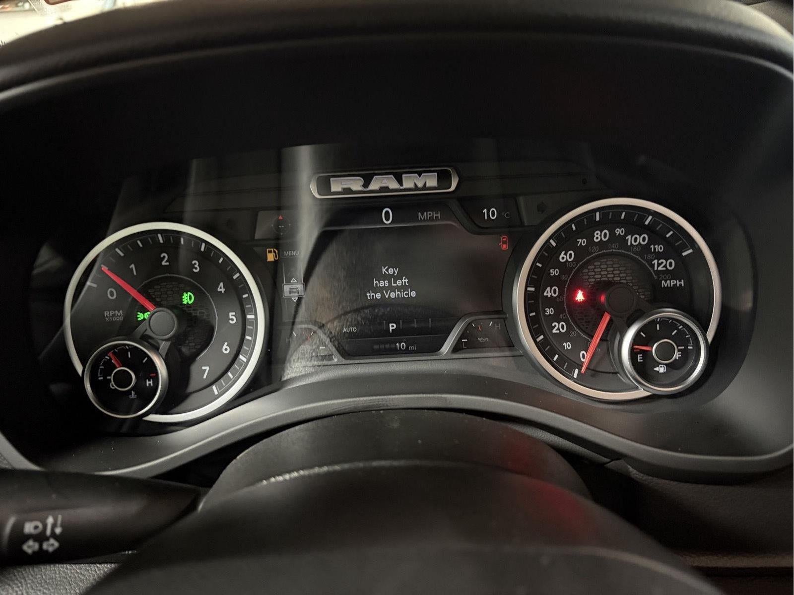 2026 RAM 1500 Lone Star Crew Cab 4x4 5'7' Box