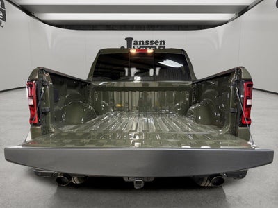 2026 RAM 1500 Lone Star Crew Cab 4x4 5'7' Box