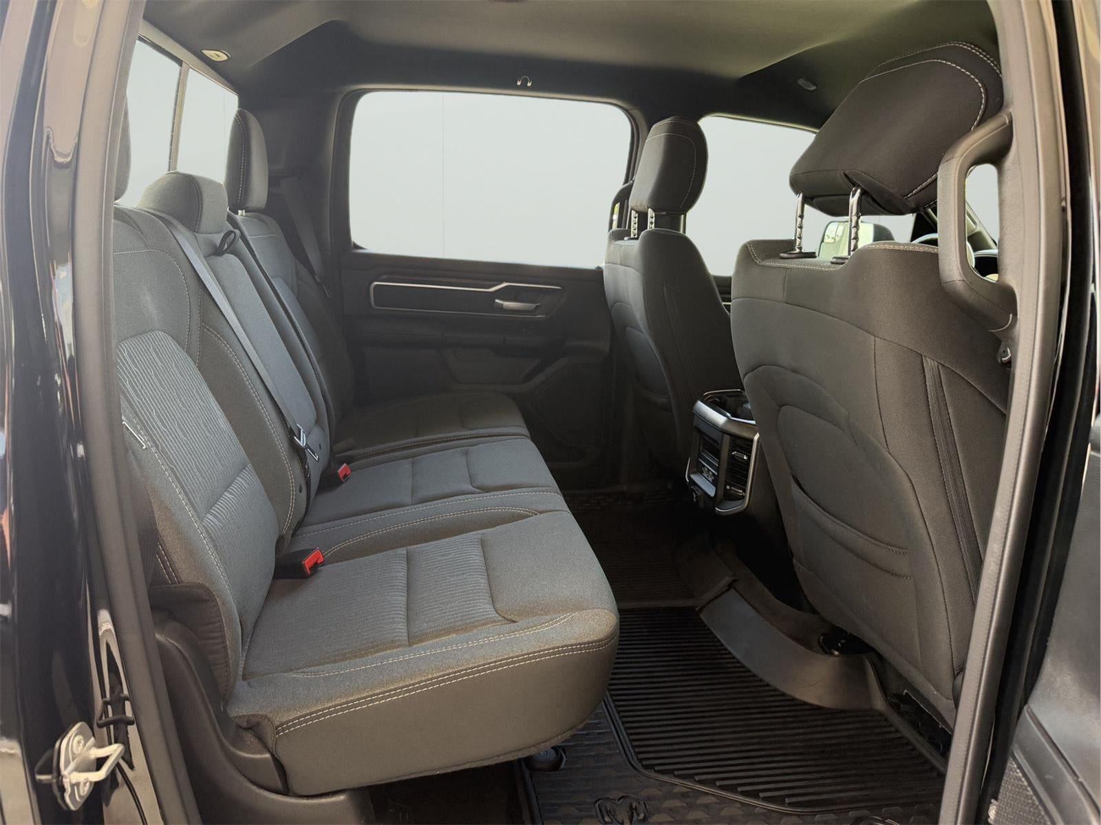 2021 RAM 1500 Big Horn Crew Cab 4x4 5'7' Box
