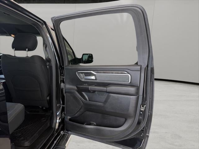 2021 RAM 1500 Big Horn Crew Cab 4x4 5'7' Box