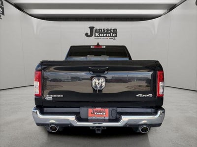 2021 RAM 1500 Big Horn Crew Cab 4x4 5'7' Box