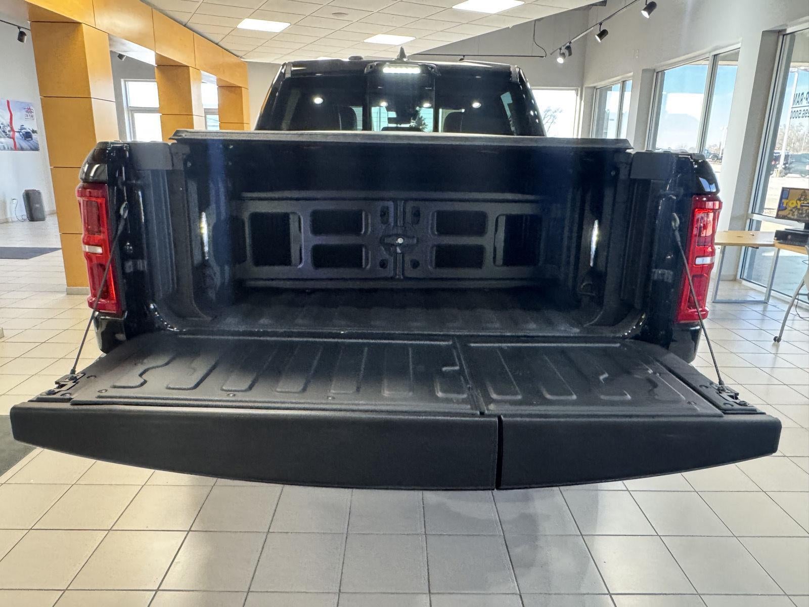 2026 RAM Ram 1500 RAM 1500 LIMITED CREW CAB 4X4 5'7' BOX