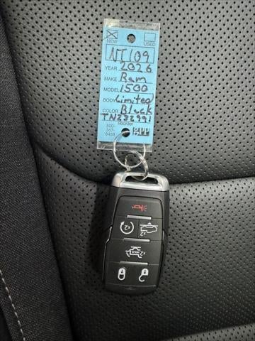2026 RAM Ram 1500 RAM 1500 LIMITED CREW CAB 4X4 5'7' BOX