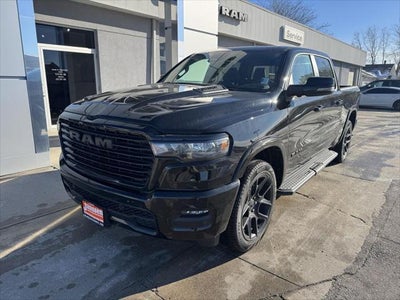 2025 RAM Ram 1500 RAM 1500 LARAMIE CREW CAB 4X4 5'7' BOX