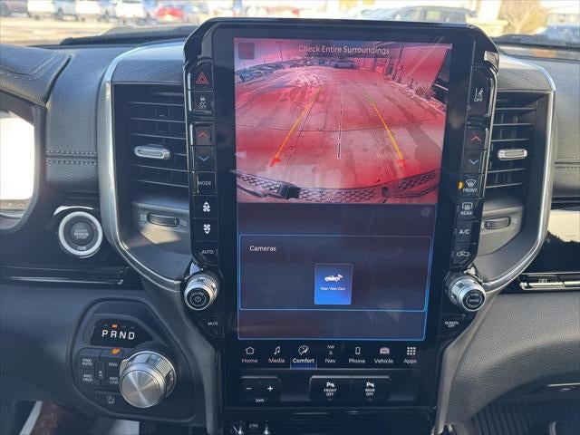 2025 RAM Ram 1500 RAM 1500 LARAMIE CREW CAB 4X4 5'7' BOX