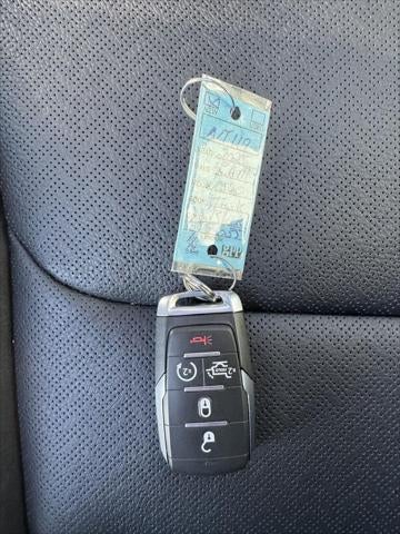 2025 RAM Ram 1500 RAM 1500 LARAMIE CREW CAB 4X4 5'7' BOX