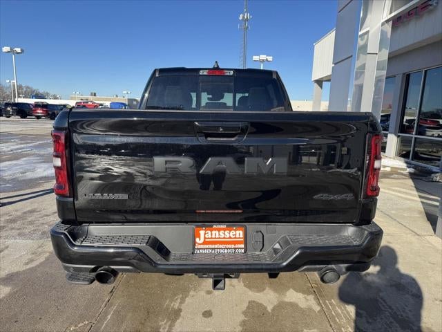 2025 RAM Ram 1500 RAM 1500 LARAMIE CREW CAB 4X4 5'7' BOX