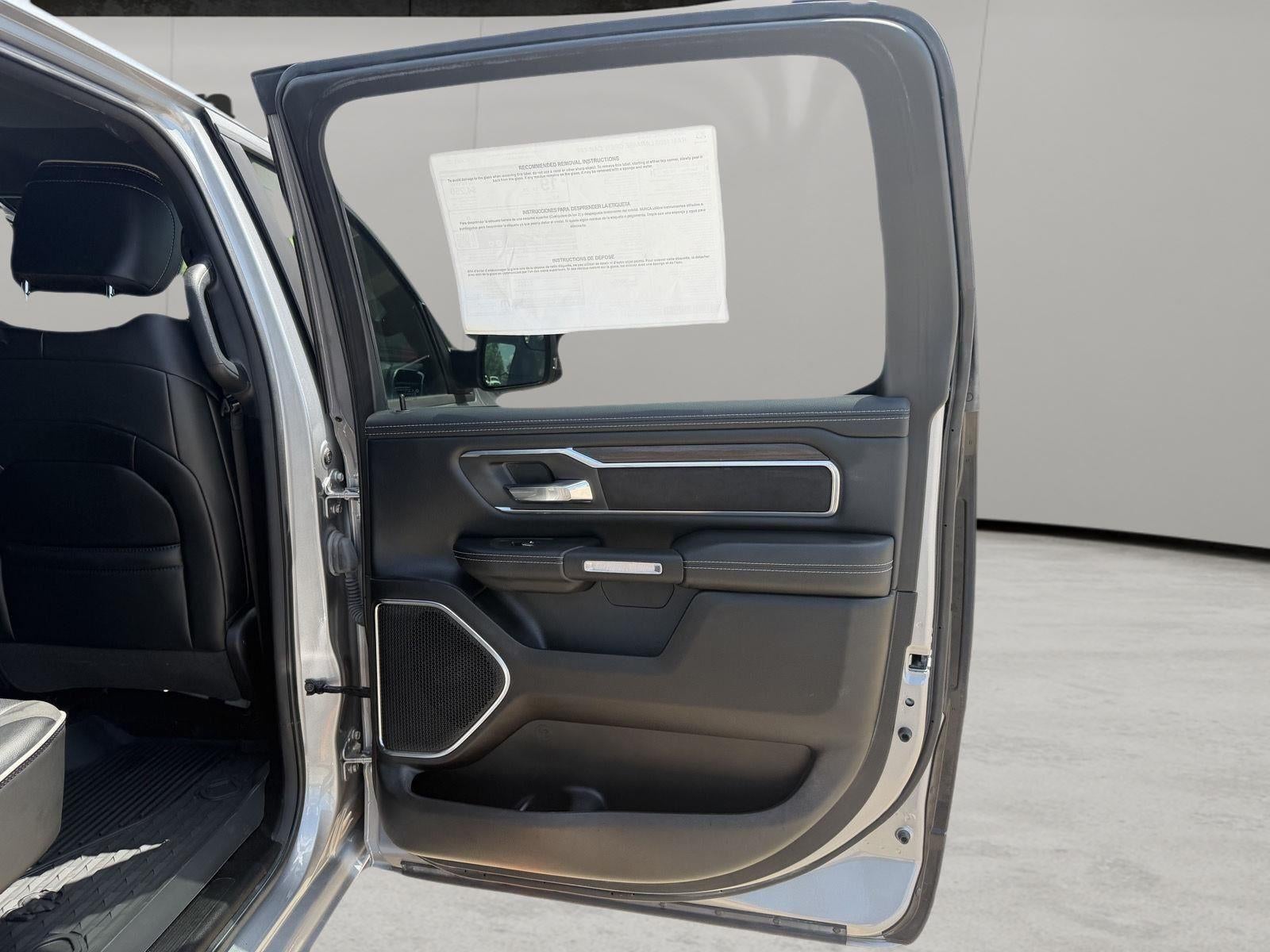 2025 RAM 1500 Laramie Crew Cab 4x4 5'7' Box