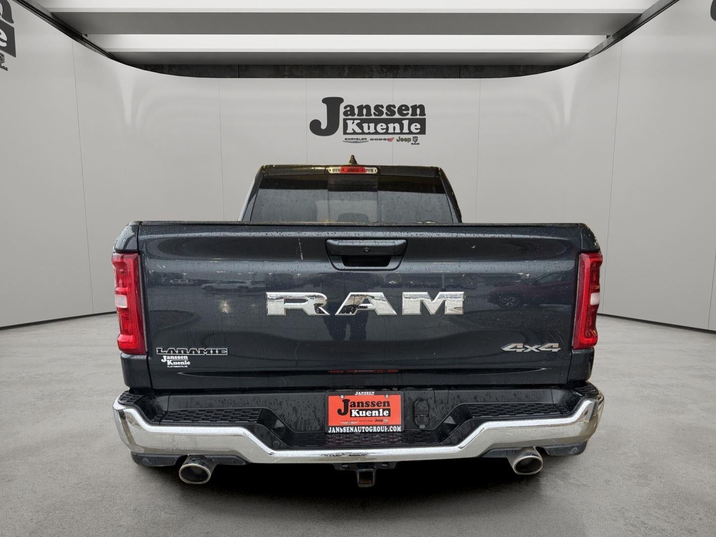 2025 RAM 1500 Laramie Crew Cab 4x4 5'7' Box