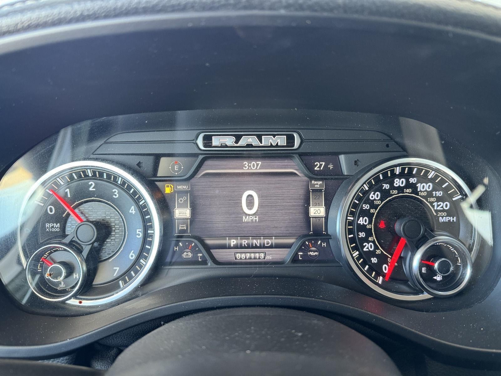 2019 RAM 1500 Laramie Crew Cab 4x4 5'7' Box