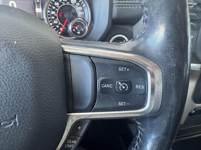 2019 RAM 1500 Laramie Crew Cab 4x4 5'7' Box