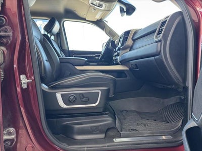 2019 RAM 1500 Laramie Crew Cab 4x4 5'7' Box