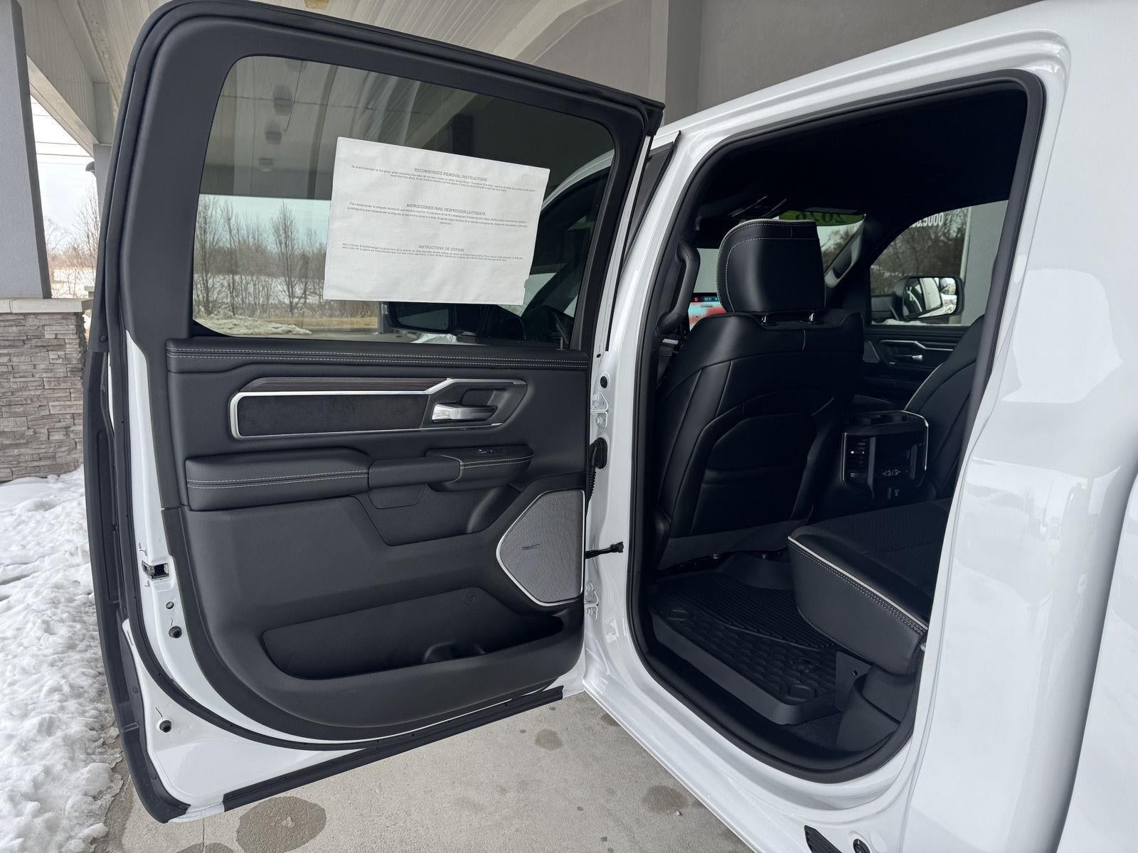 2026 RAM Ram 1500 RAM 1500 LARAMIE CREW CAB 4X4 5'7' BOX