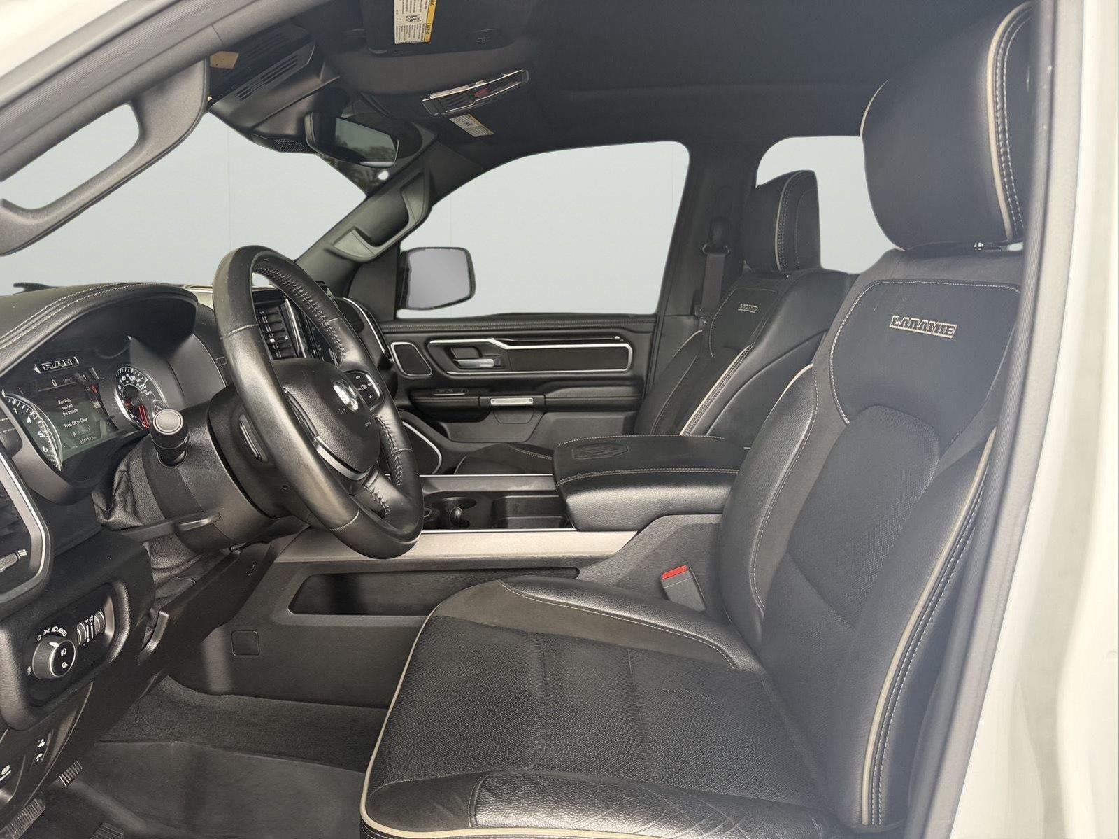 2021 RAM 1500 Laramie Crew Cab 4x4 5'7' Box