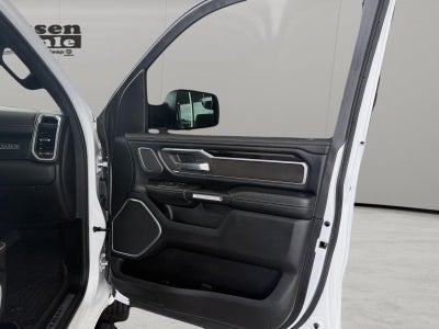 2021 RAM 1500 Laramie Crew Cab 4x4 5'7' Box