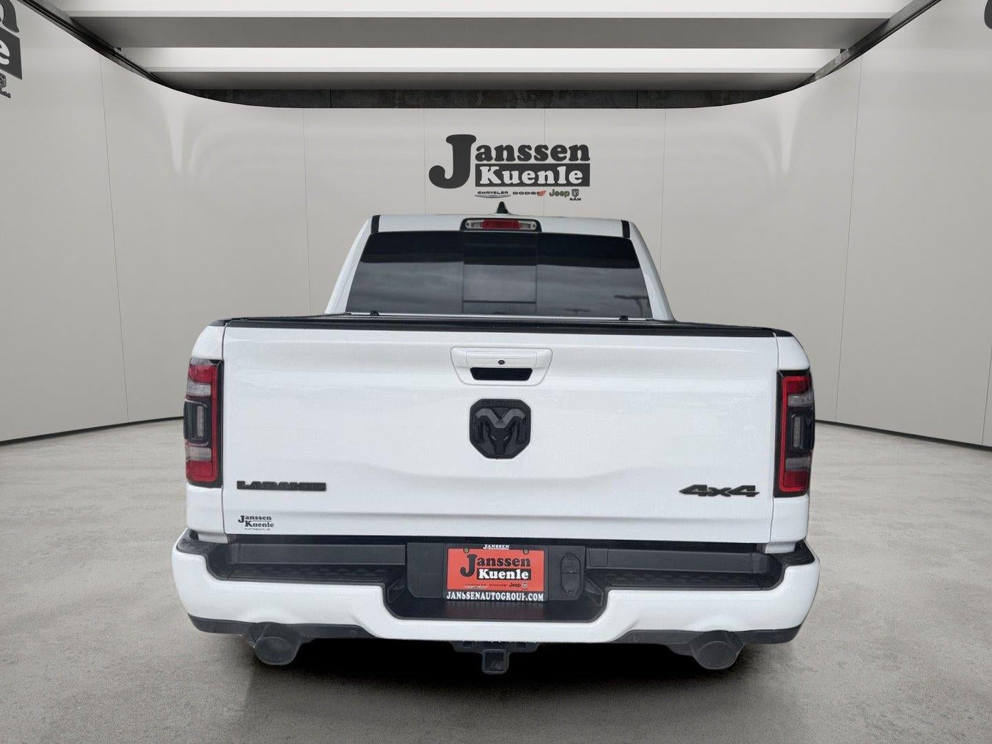 2021 RAM 1500 Laramie Crew Cab 4x4 5'7' Box
