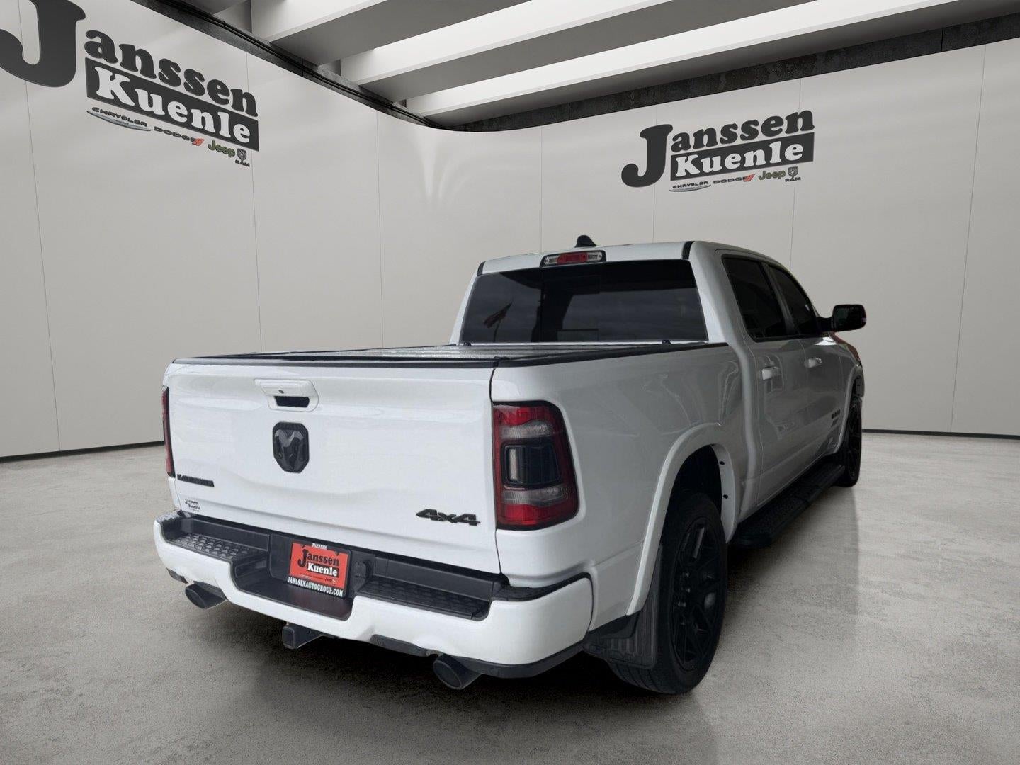 2021 RAM 1500 Laramie Crew Cab 4x4 5'7' Box