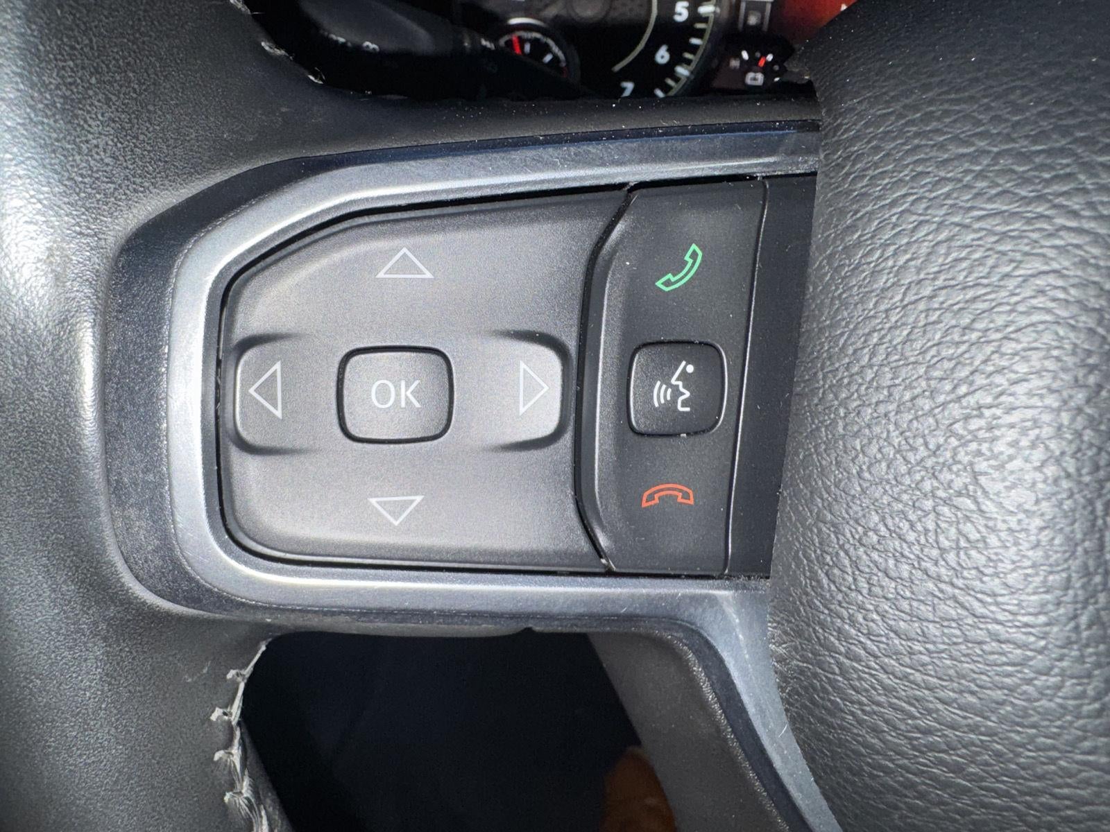 2022 RAM 1500 Laramie Crew Cab 4x4 5'7' Box