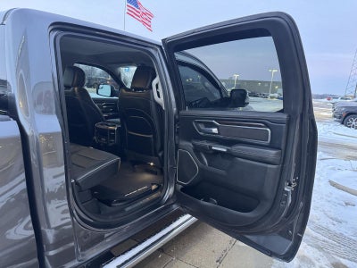 2022 RAM 1500 Laramie Crew Cab 4x4 5'7' Box