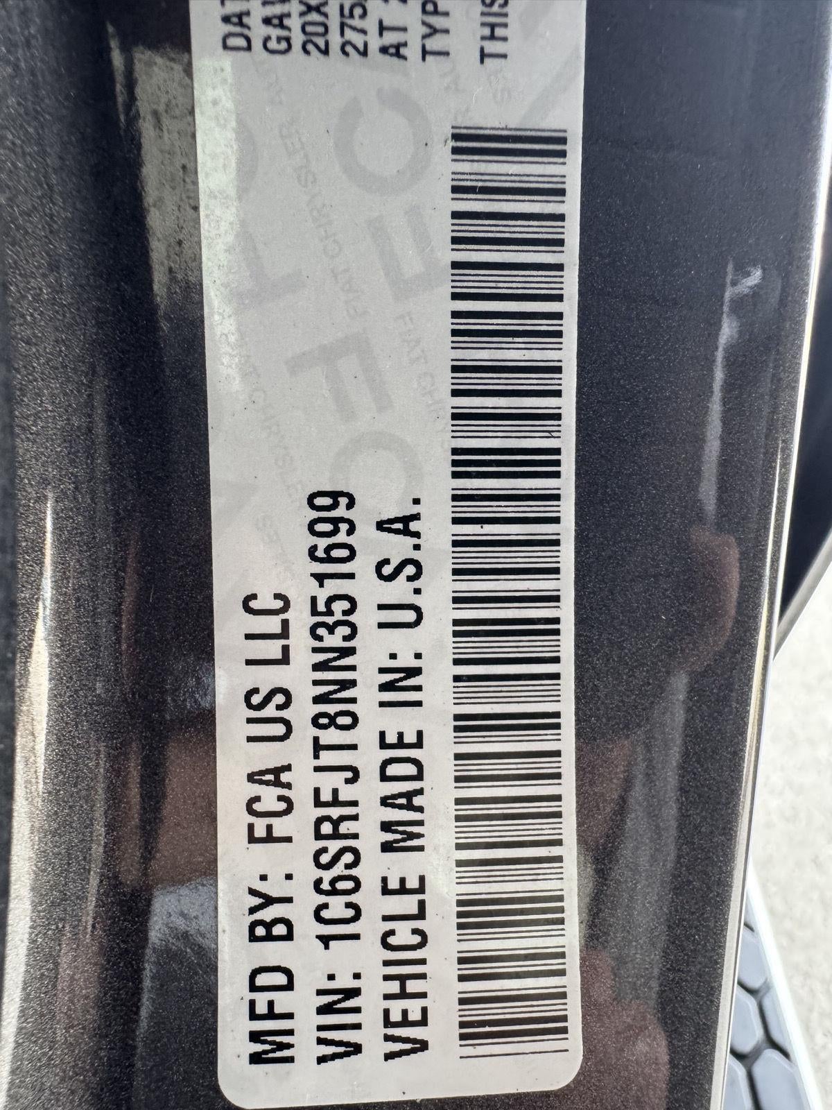 2022 RAM 1500 Laramie Crew Cab 4x4 5'7' Box