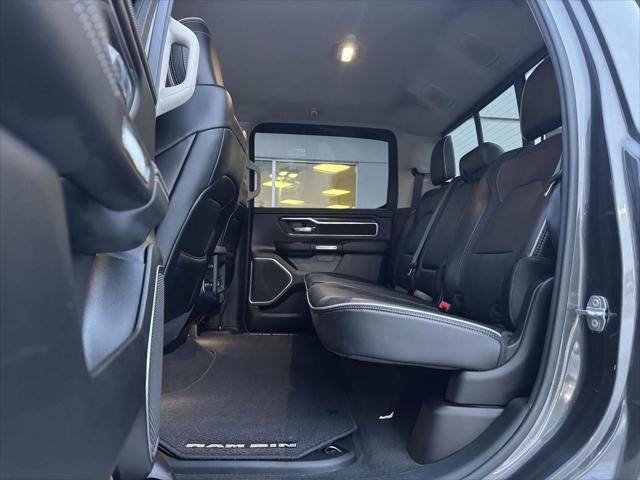 2022 RAM 1500 Laramie Crew Cab 4x4 5'7' Box