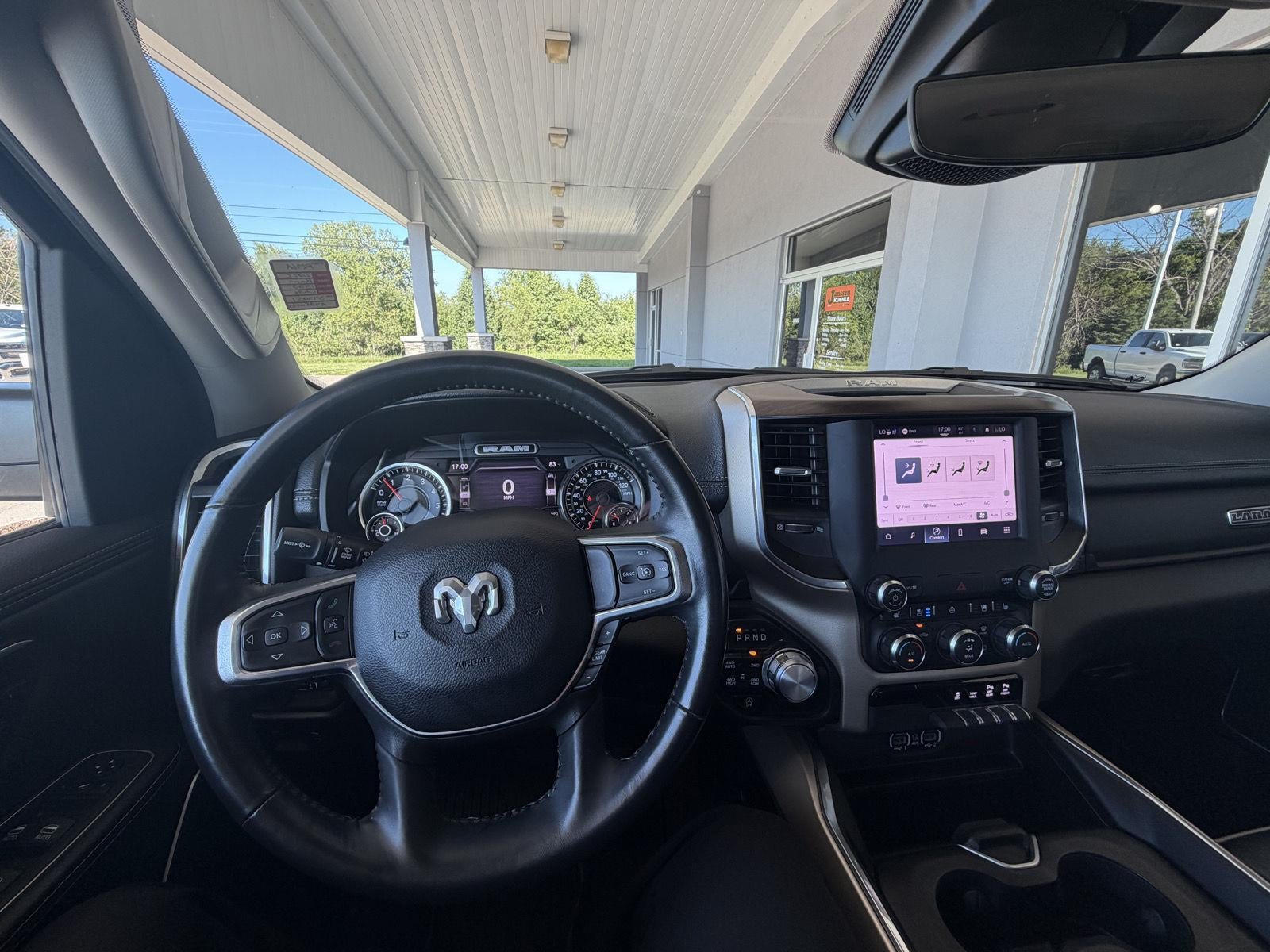 2022 RAM 1500 Laramie Crew Cab 4x4 5'7' Box