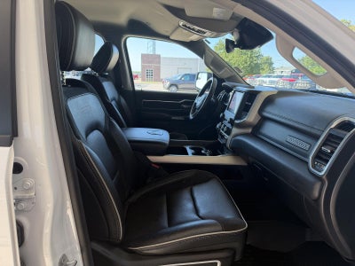 2022 RAM 1500 Laramie Crew Cab 4x4 5'7' Box