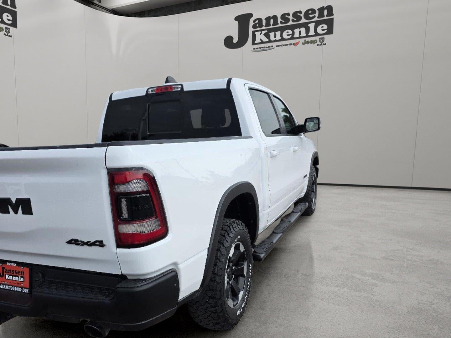 2021 RAM 1500 Rebel Crew Cab 4x4 5'7' Box