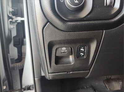 2022 RAM 1500 Big Horn Crew Cab 4x4 6'4' Box