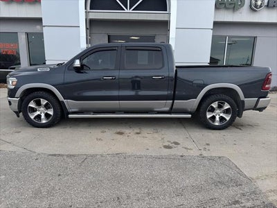 2019 RAM 1500 Laramie Crew Cab 4x4 6'4' Box